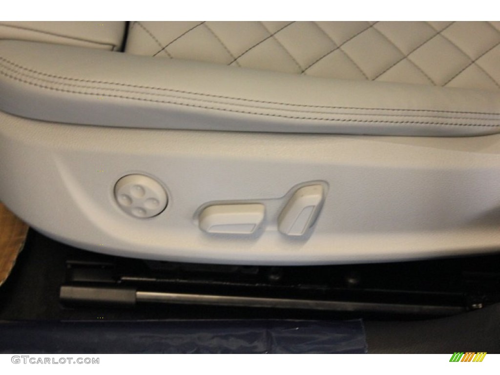Lunar Silver Valcona w/Diamond Contrast Stitching Interior 2015 Audi S7 4.0 TFSI quattro Photo #97648755