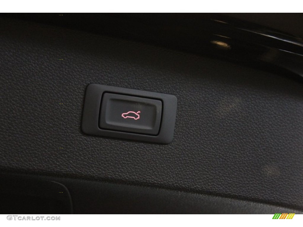 2015 S7 4.0 TFSI quattro - Phantom Black Pearl / Lunar Silver Valcona w/Diamond Contrast Stitching photo #35