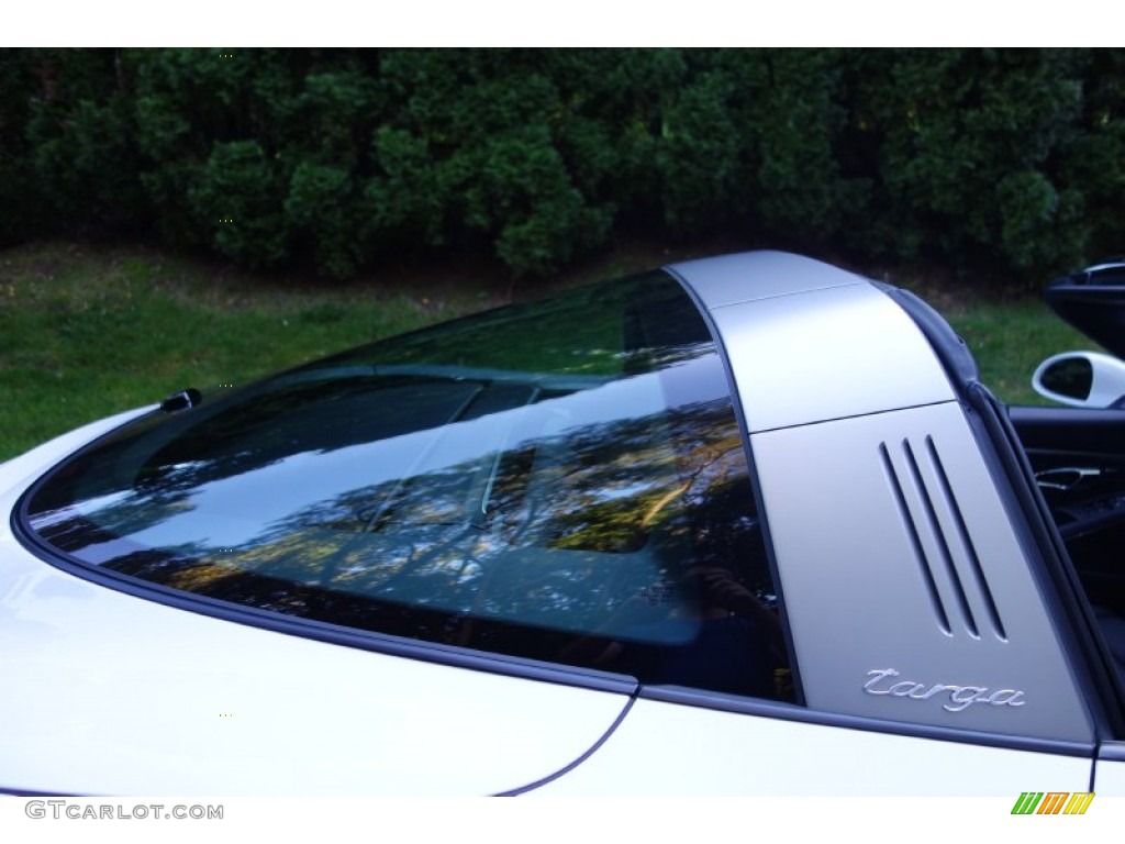 2014 Porsche 911 Targa 4S Marks and Logos Photo #97649733