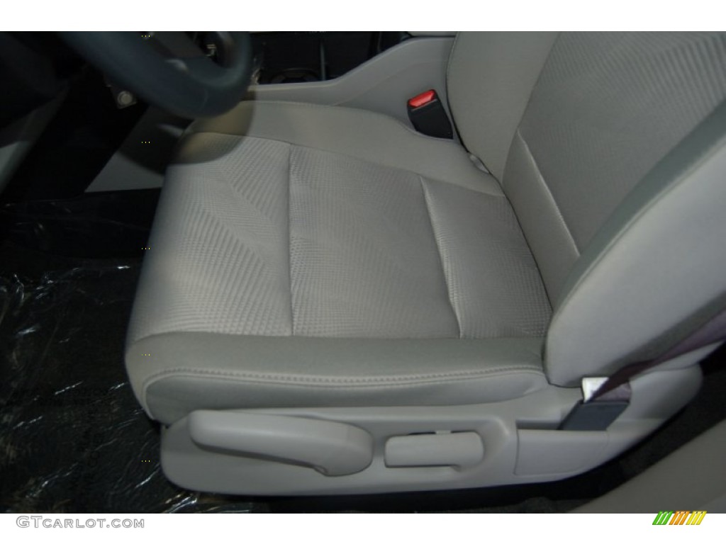 2015 Pilot LX - Alabaster Silver Metallic / Gray photo #13