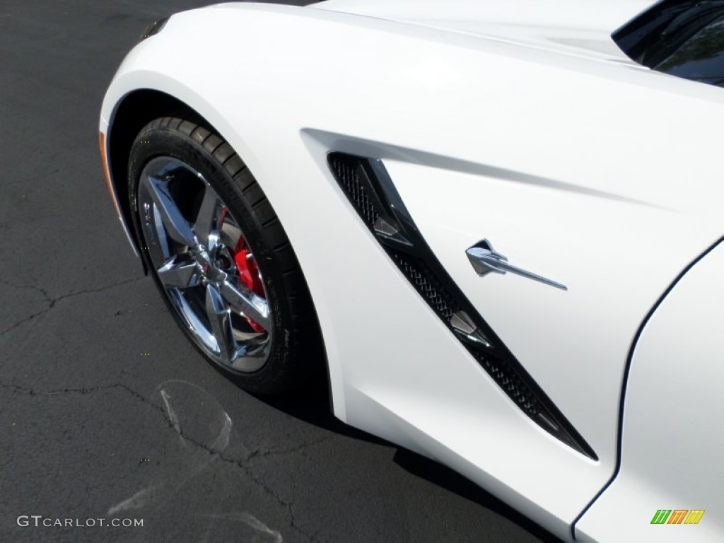 2015 Corvette Stingray Coupe - Arctic White / Adrenaline Red photo #11