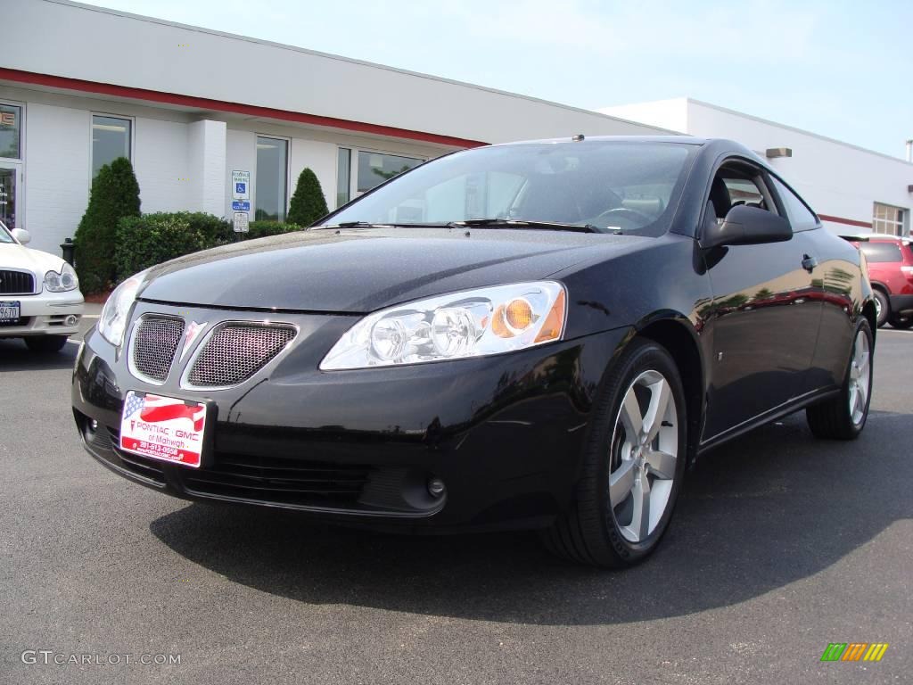 Black Pontiac G6