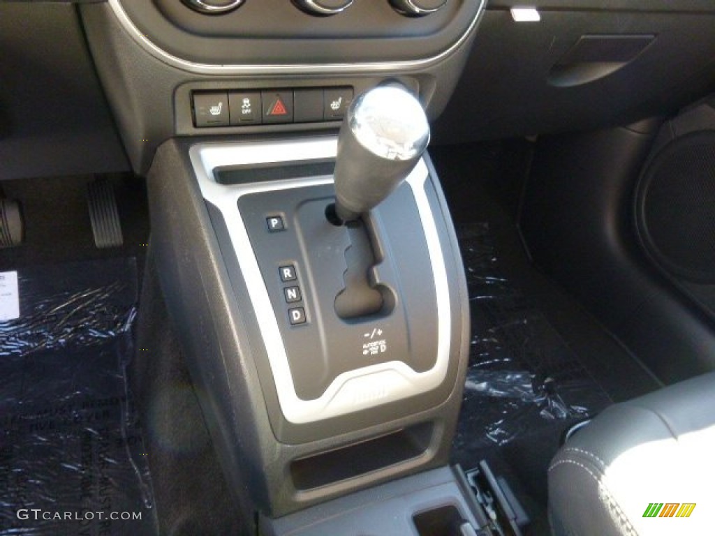 2015 Jeep Compass Latitude 4x4 6 Speed Automatic Transmission Photo #97659234