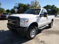 Oxford White - F350 Super Duty XL Regular Cab 4x4 Photo No. 4