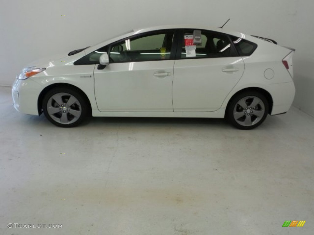 Blizzard Pearl 2015 Toyota Prius Persona Series Hybrid Exterior Photo #97668426