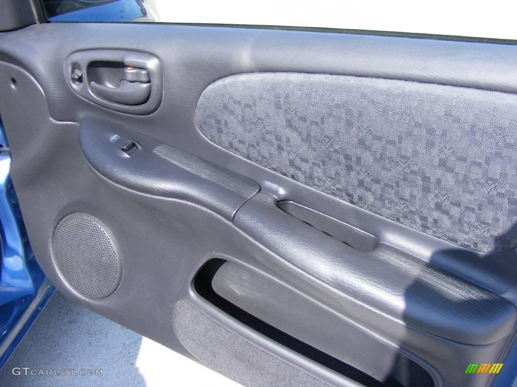 2002 Neon SXT - Atlantic Blue Pearl / Dark Slate Gray photo #16