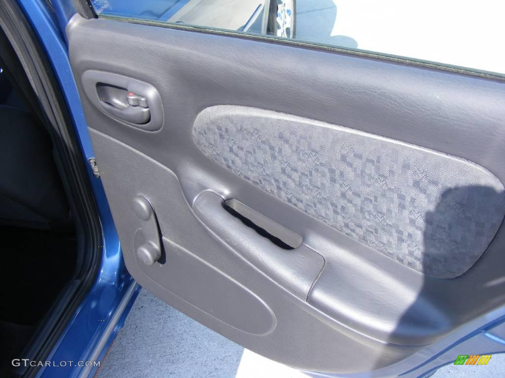 2002 Neon SXT - Atlantic Blue Pearl / Dark Slate Gray photo #19