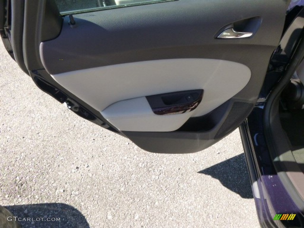 2015 Verano  - Dark Sapphire Blue Metallic / Cashmere photo #13