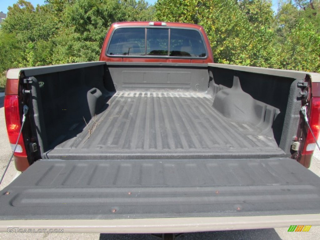 2005 F350 Super Duty King Ranch Crew Cab 4x4 - Dark Copper Metallic / Tan photo #17