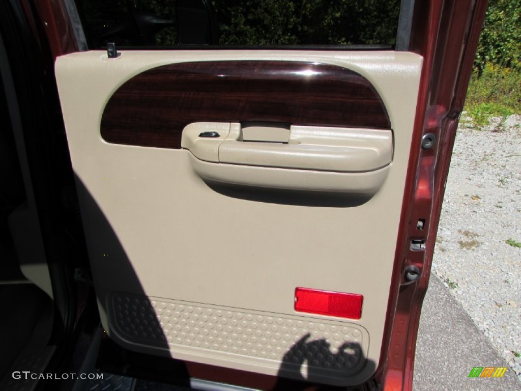 2005 F350 Super Duty King Ranch Crew Cab 4x4 - Dark Copper Metallic / Tan photo #19