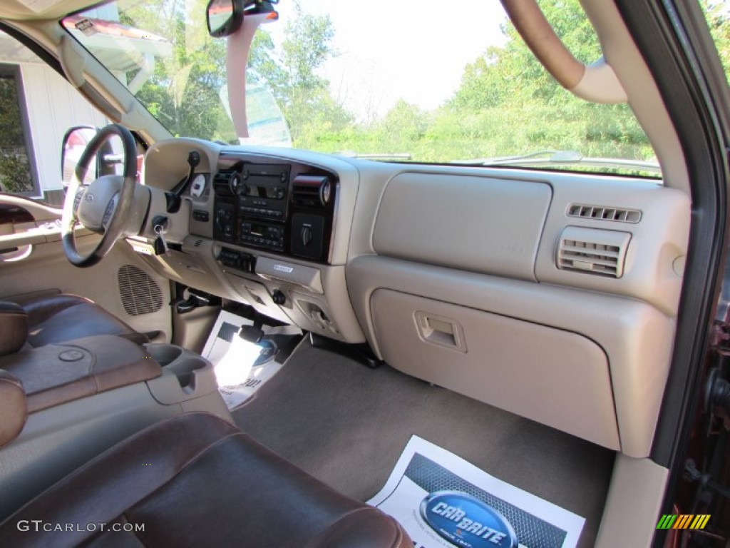 2005 F350 Super Duty King Ranch Crew Cab 4x4 - Dark Copper Metallic / Tan photo #28