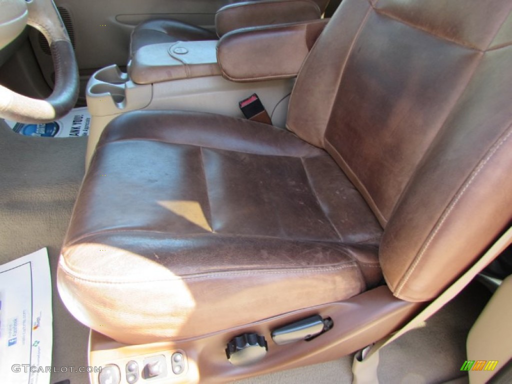 2005 F350 Super Duty King Ranch Crew Cab 4x4 - Dark Copper Metallic / Tan photo #36