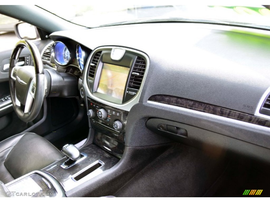 2013 300 C AWD - Billet Silver Metallic / Black photo #9