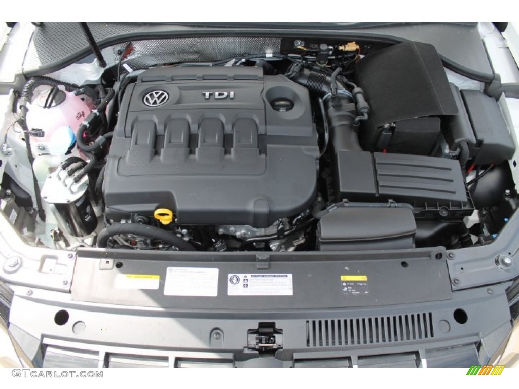 2015 Volkswagen Passat TDI SE Sedan Engine Photos
