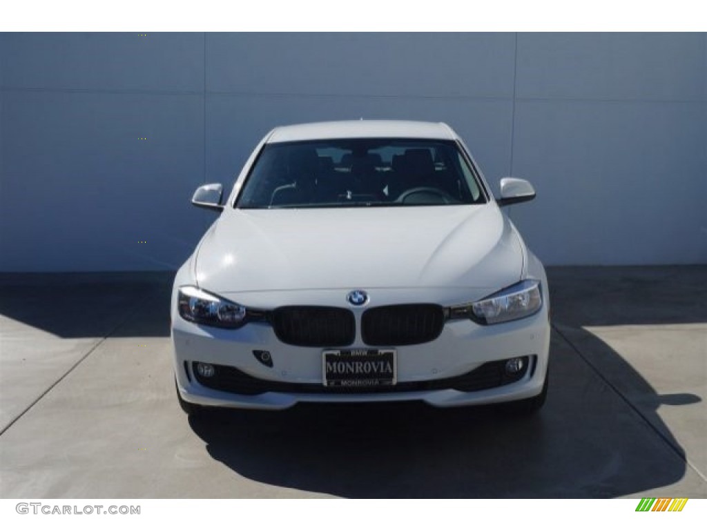 2015 3 Series 320i Sedan - Alpine White / Black photo #3