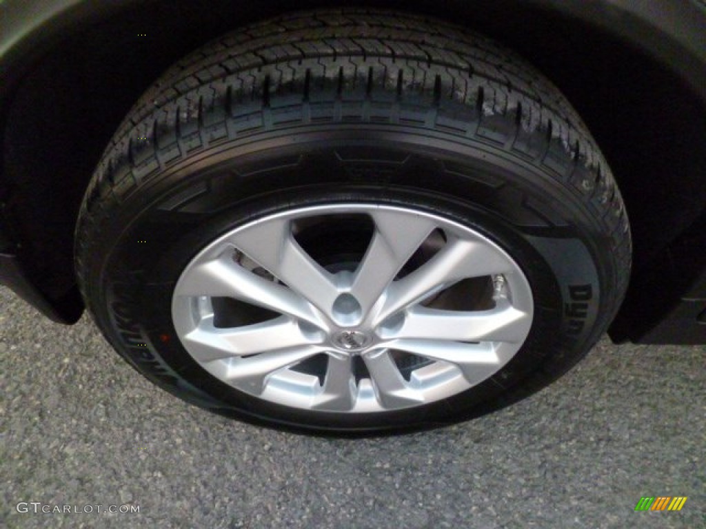 2015 Rogue SV AWD - Pearl White / Charcoal photo #8