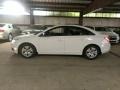 Summit White - Cruze LS Photo No. 3
