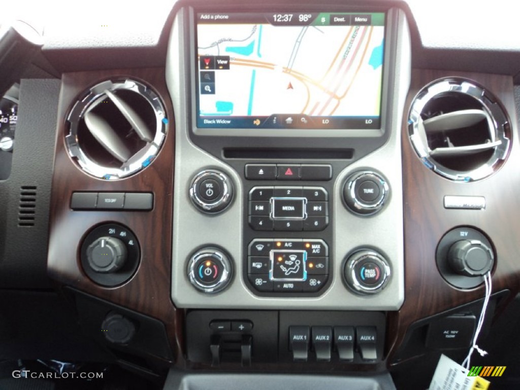 2015 Ford F550 Super Duty Lariat Crew Cab 4x4 Chassis Controls Photos