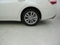 Blizzard Pearl - Avalon XLE Premium Photo No. 32