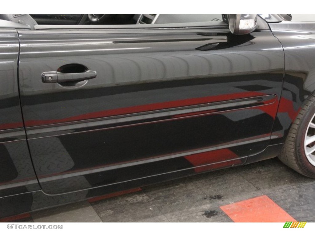 2008 C70 T5 - Solid Black / Calcite Cream photo #47