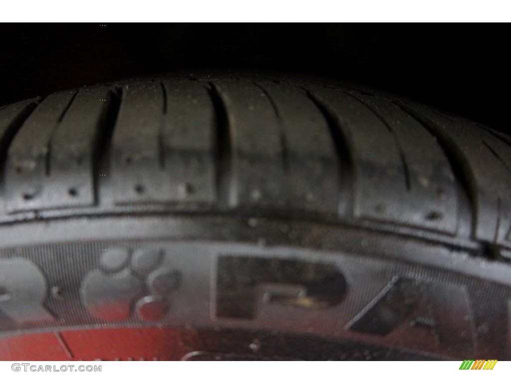2008 C70 T5 - Solid Black / Calcite Cream photo #61