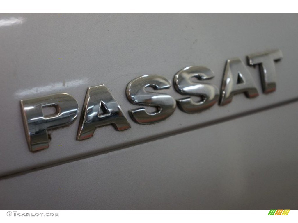 2003 Passat GLX Sedan - Reflex Silver Metallic / Black photo #60