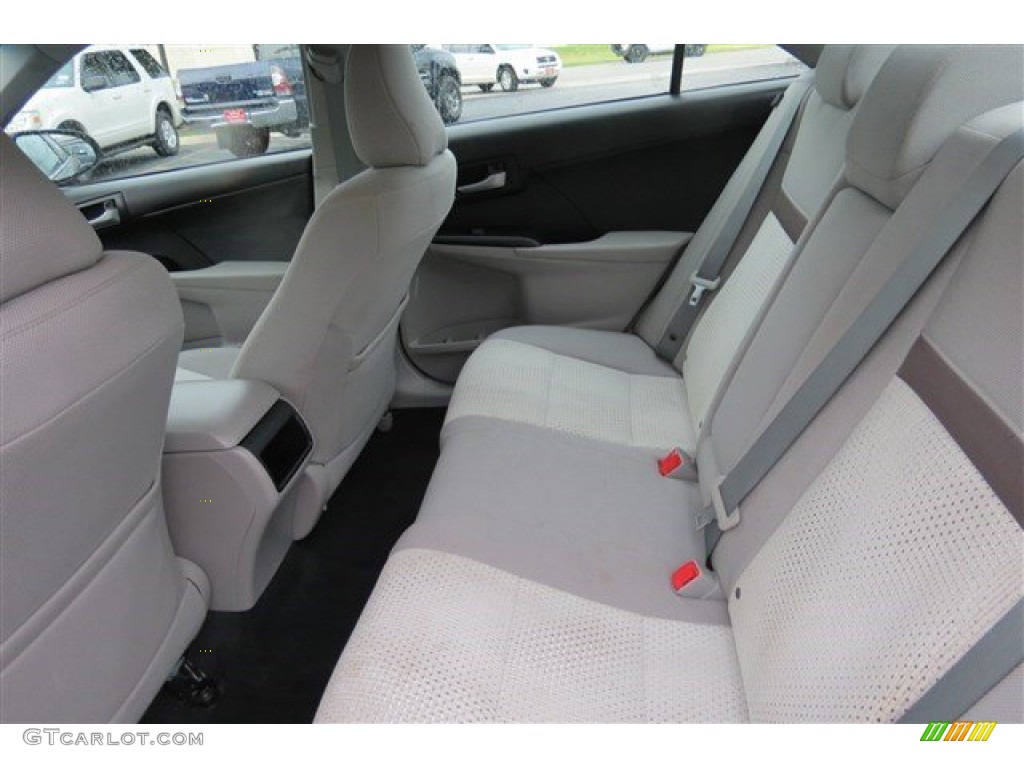2014 Camry L - Attitude Black Metallic / Ivory photo #12