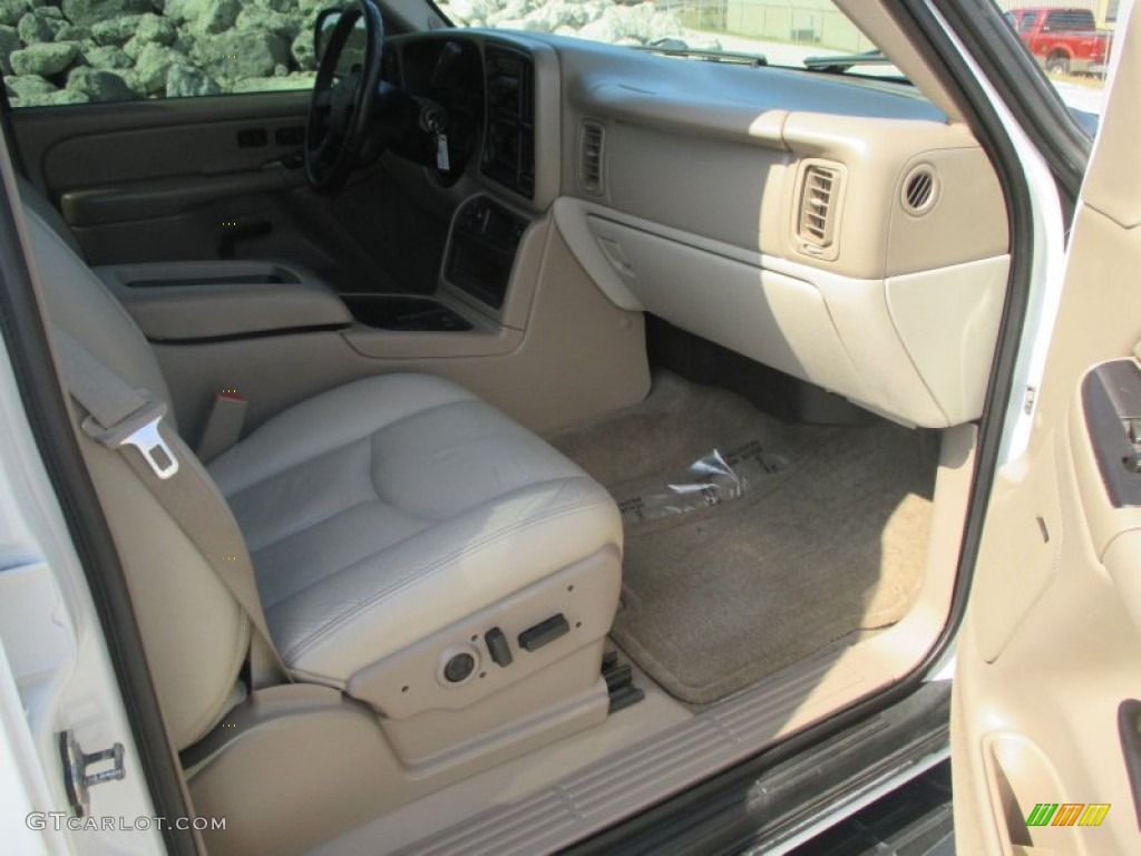 2005 Tahoe LT 4x4 - Summit White / Tan/Neutral photo #33