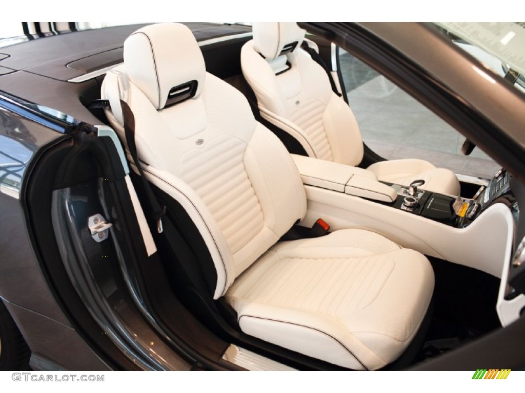 Porcelain/Black Interior 2015 Mercedes-Benz SL 550 Roadster Photo #97733439