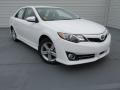 Super White - Camry SE Photo No. 2