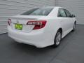 Super White - Camry SE Photo No. 4