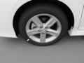 Super White - Camry SE Photo No. 11