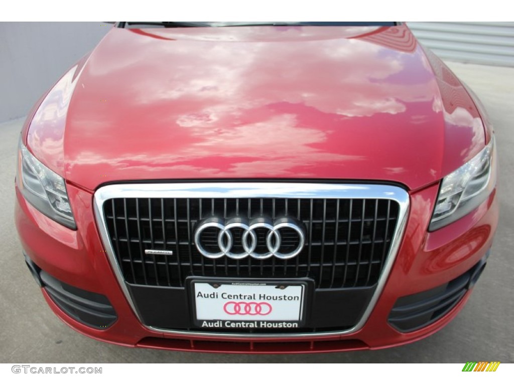 2010 Q5 3.2 quattro - Garnet Red Pearl Effect / Black photo #2