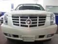 White Diamond - Escalade ESV AWD Photo No. 2