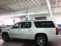 White Diamond - Escalade ESV AWD Photo No. 9