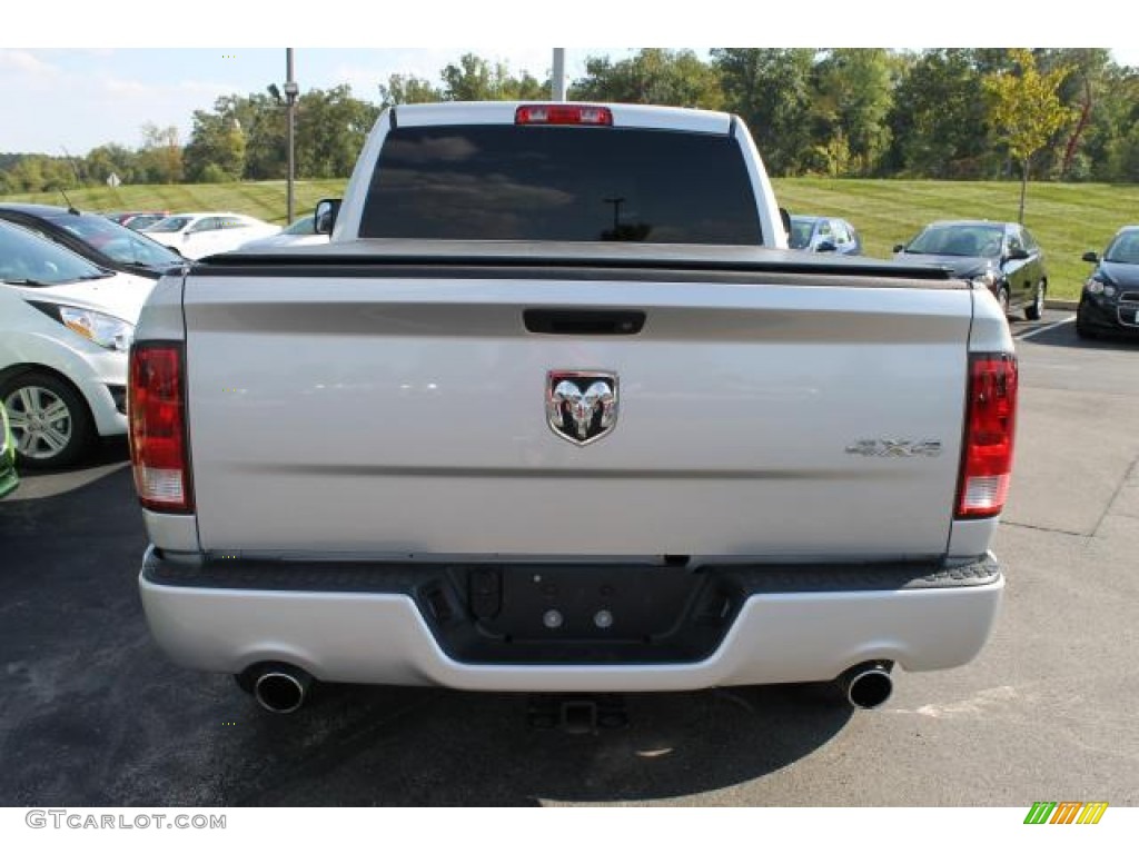 2012 Ram 1500 ST Quad Cab 4x4 - Bright Silver Metallic / Dark Slate Gray/Medium Graystone photo #6