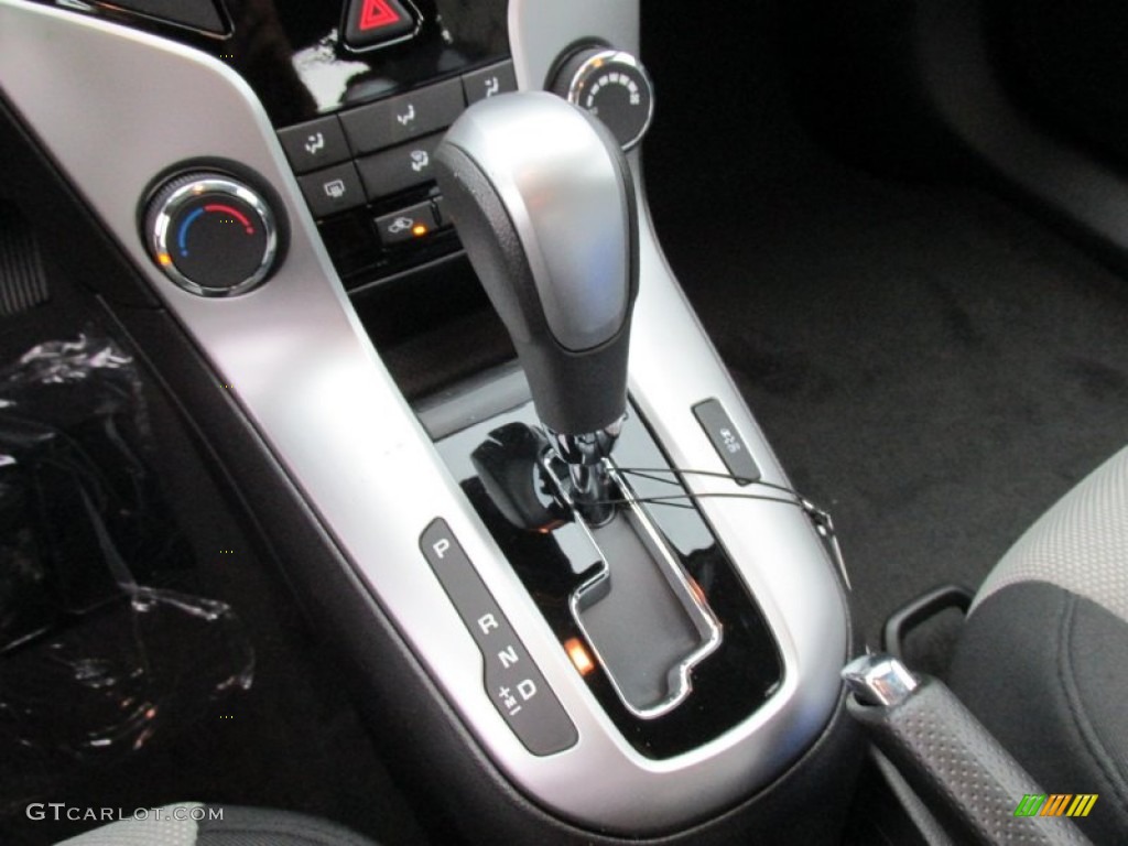 2014 Cruze LS - Black Granite Metallic / Jet Black/Medium Titanium photo #15