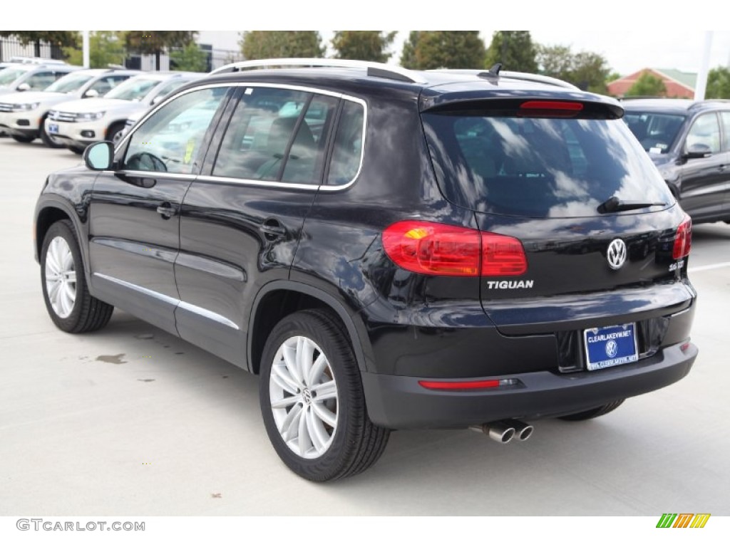 2015 Tiguan SEL - Deep Black Pearl / Sandstone photo #6