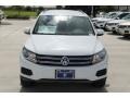 Pure White - Tiguan SE Photo No. 2