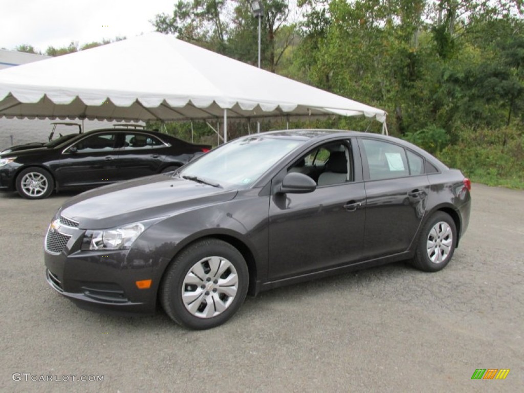 2014 Cruze LS - Tungsten Metallic / Jet Black/Medium Titanium photo #1