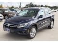 Night Blue Metallic - Tiguan SE Photo No. 3