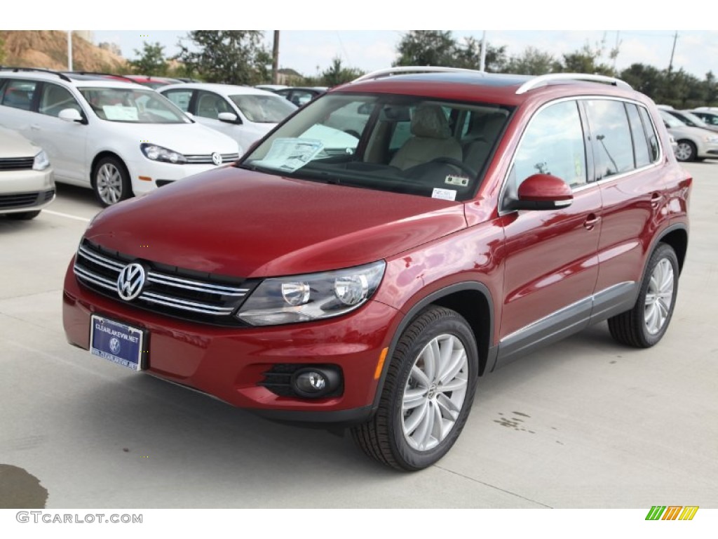 2015 Tiguan SEL - Wild Cherry Metallic / Sandstone photo #3