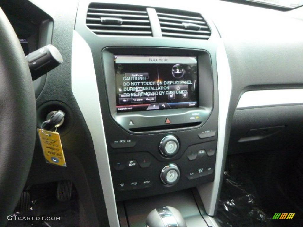 2015 Explorer XLT 4WD - White Platinum / Charcoal Black photo #12