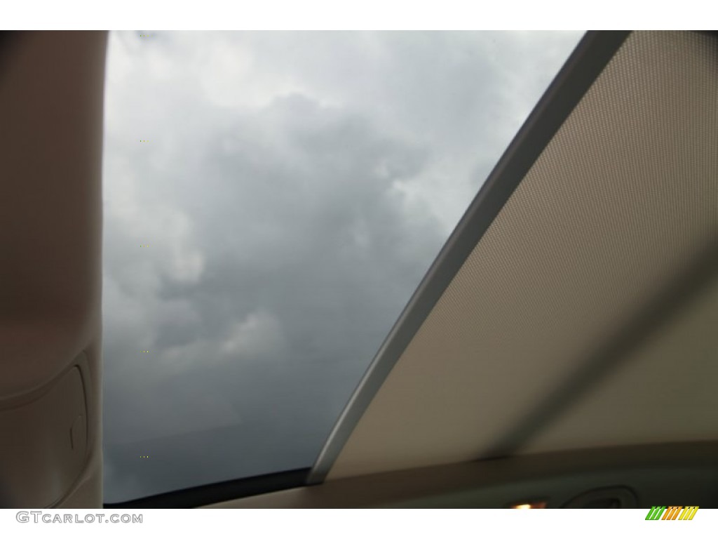 2015 Tiguan SEL - Wild Cherry Metallic / Sandstone photo #13