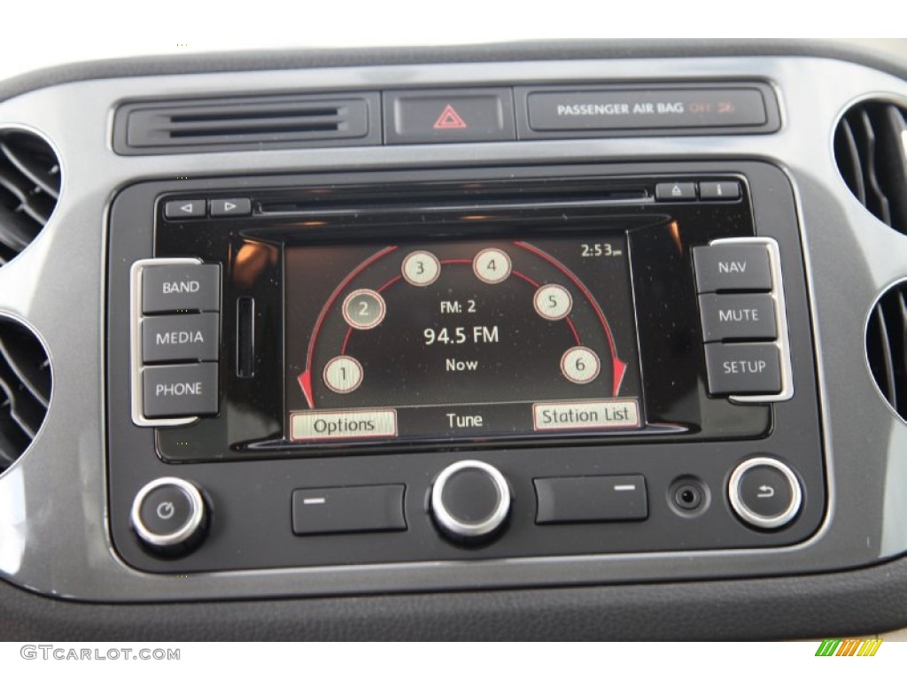 2015 Tiguan SEL - Wild Cherry Metallic / Sandstone photo #14