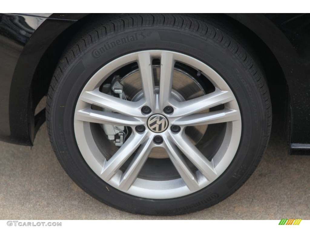 2015 Volkswagen Passat SE Sedan Wheel Photo #97758794