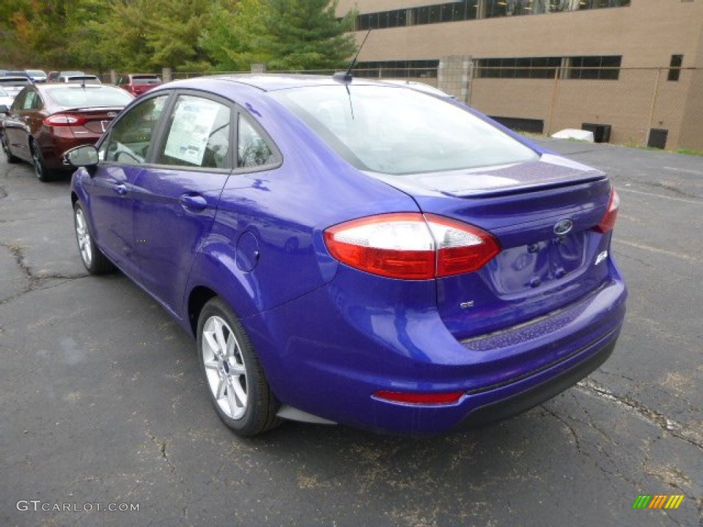 2015 Fiesta SE Sedan - Perfomance Blue / Charcoal Black photo #4