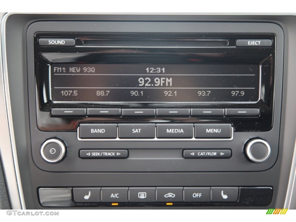 2015 Volkswagen Passat Wolfsburg Edition Sedan Audio System Photo #97759484