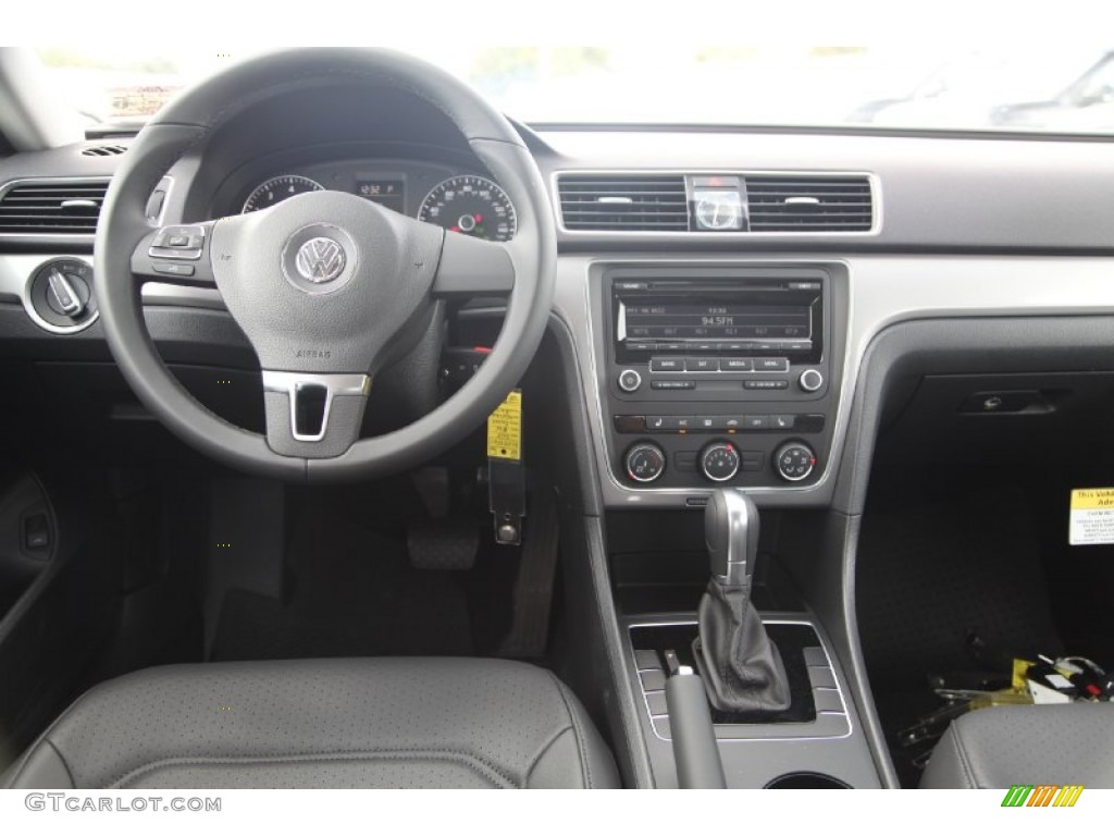 2015 Volkswagen Passat Wolfsburg Edition Sedan Titan Black Dashboard Photo #97759673