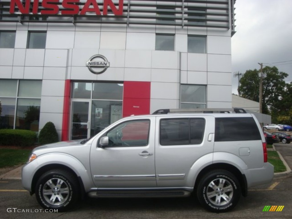 2011 Pathfinder Silver 4x4 - Silver Lightning / Graphite photo #8